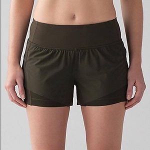 LULULEMON OLIVE SHORT